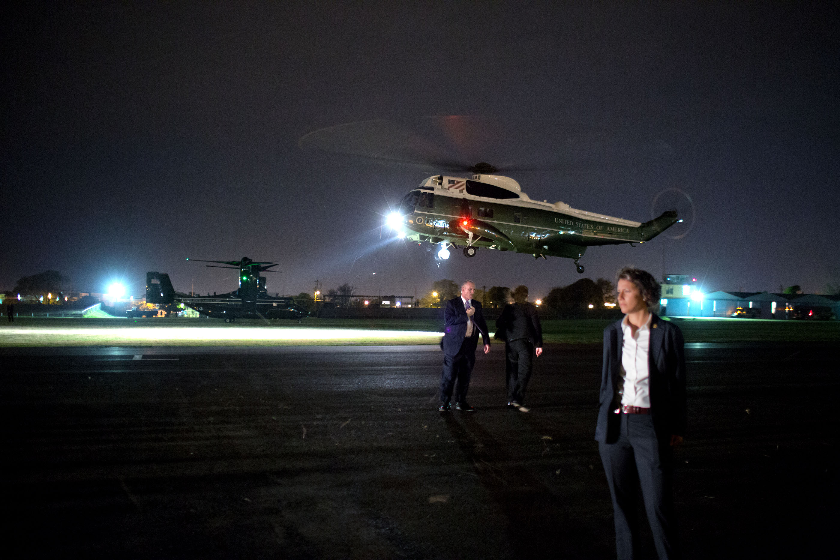 Marine One arrives at the Park Camp landing zone. (Official White House Photo by Pete Souza)