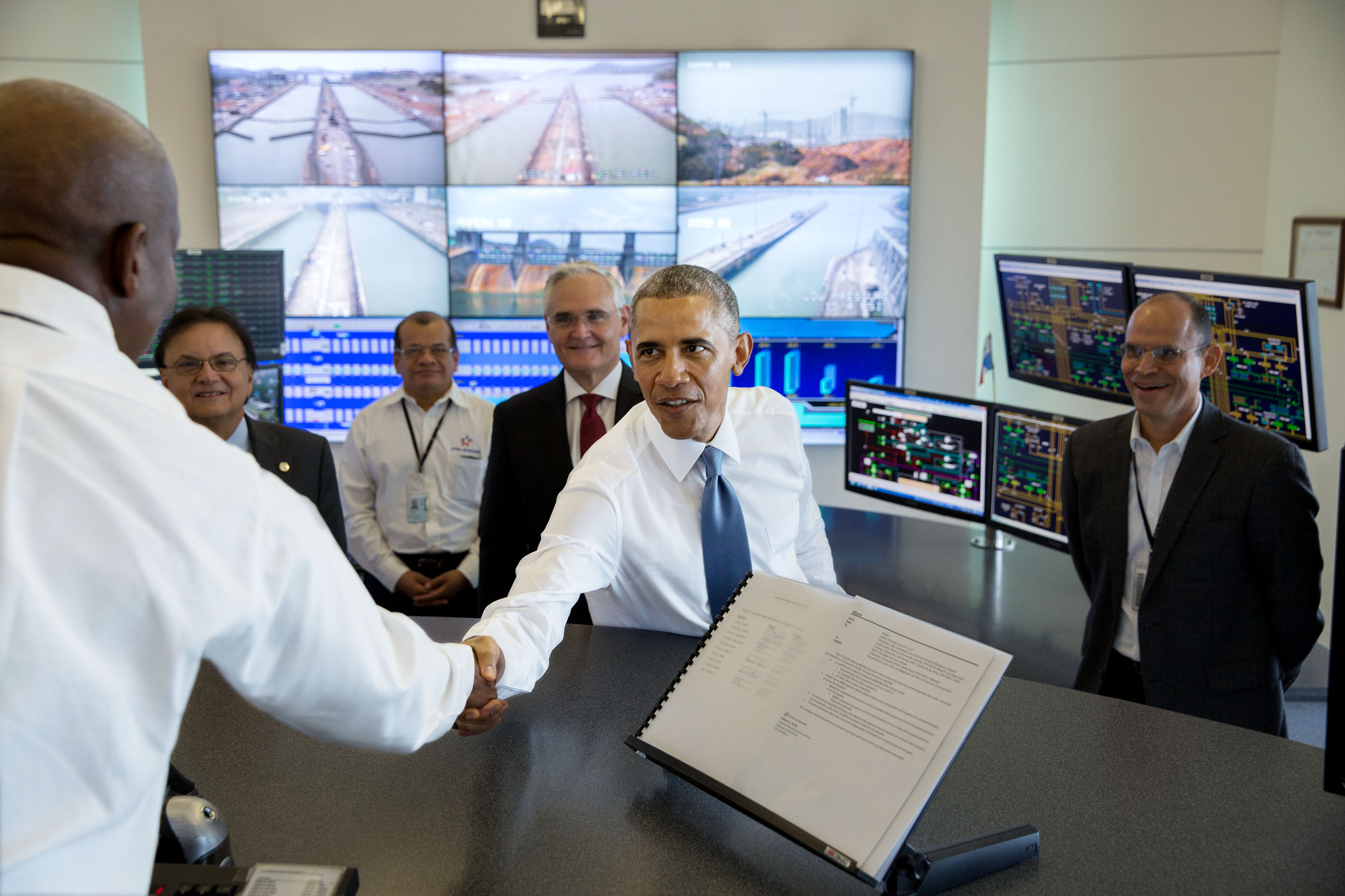 President Obama greets workers in the control tower at the Miraflores Locks in Ancon. (Official White House Photo by Pete Souza)