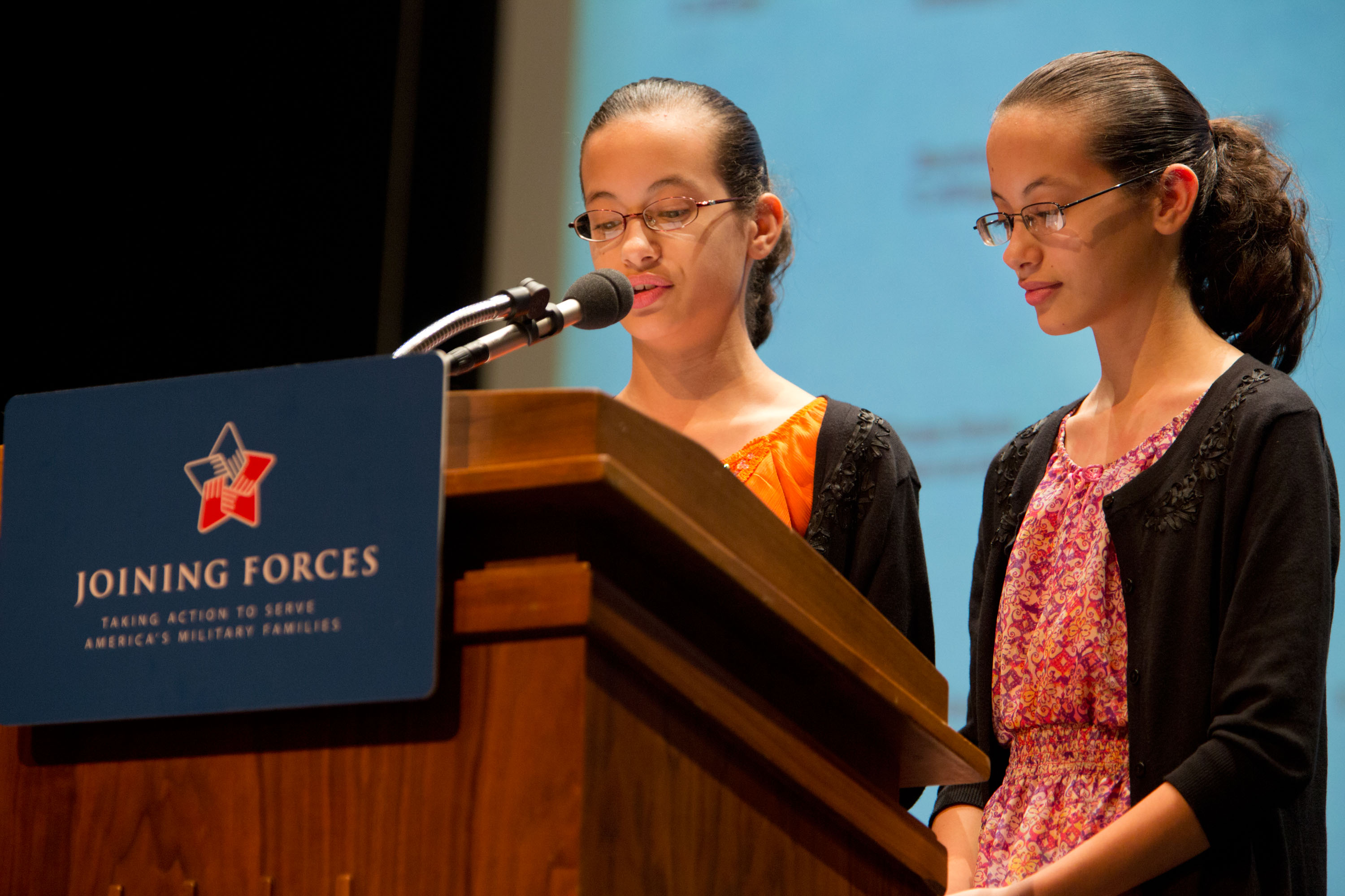 Felicity and Abigail Horan introduce Dr. Jill Biden at a Joining Forces event (October 3, 2012)