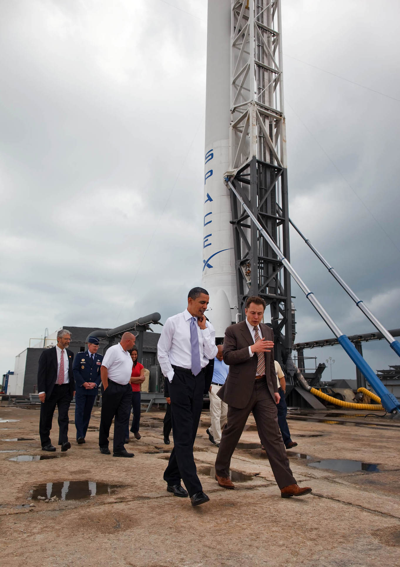 President Barack Obama tours SpaceX with CEO Elon Musk