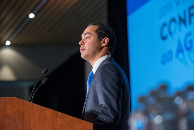 Secretary Julián Castro speaks at a WHCOA regional forum in Cleveland