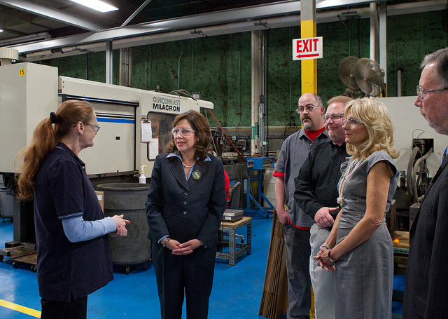 Secretary of Labor Hilda L. Solis and Dr. Jill Biden visit DG Medical 