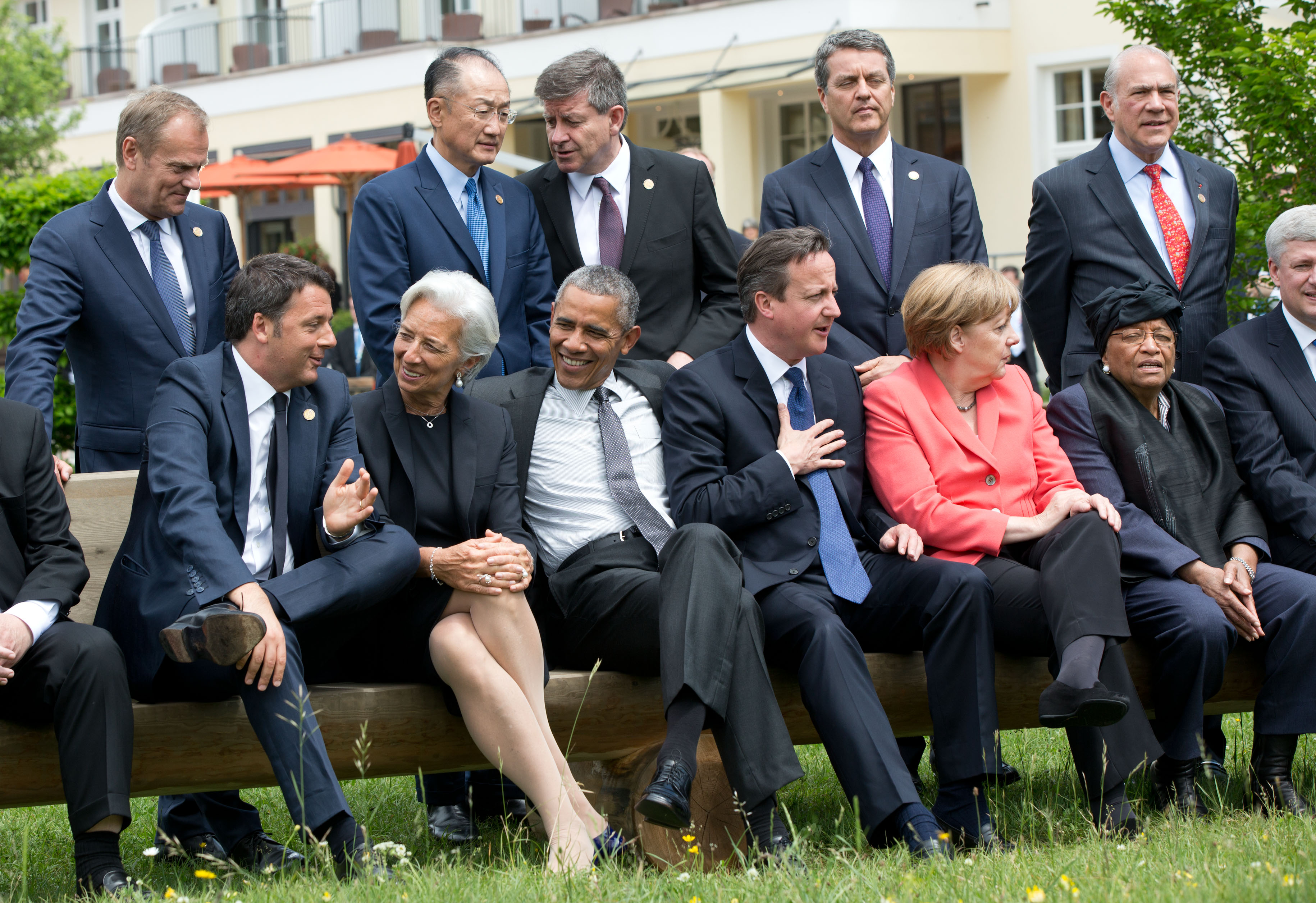 G7 leaders sit for a group photo