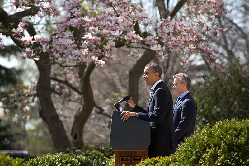 President Barack Obama delivers remarks on the FY 2014 budget in the Rose Garden, April 10, 2013