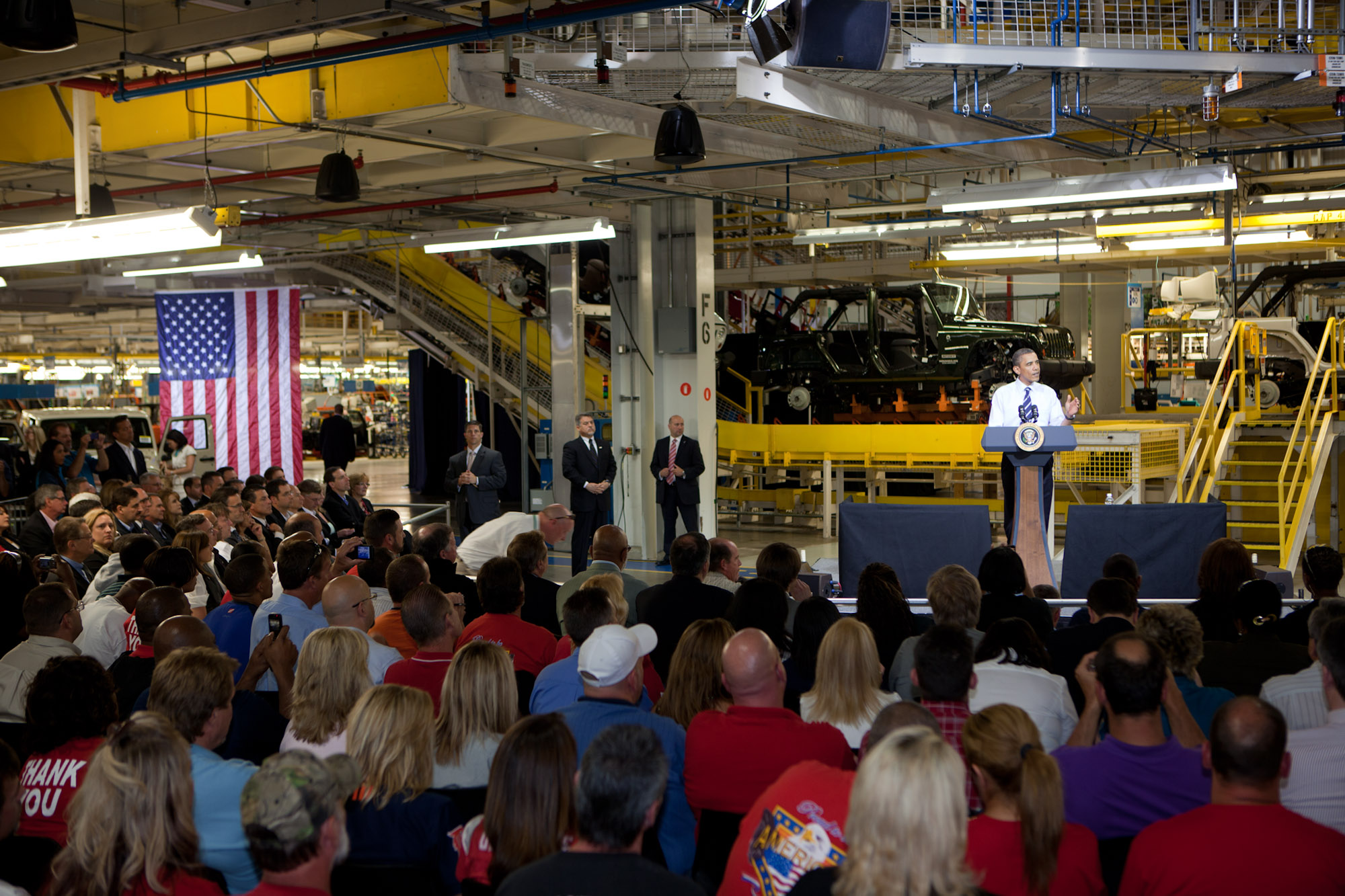 President Barack Obama delivers remarks to plant workers at Chrysler Group’s Toledo Supplier Park 