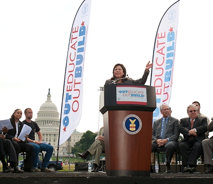 Secretary Solis at the National Mall