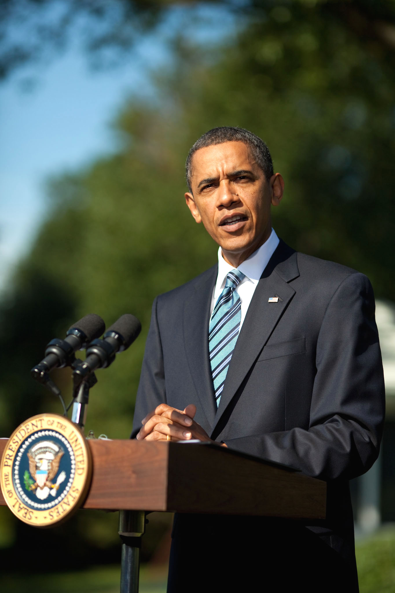 President Obama Commends Congress for Finalizing Wall Street Reform Bill