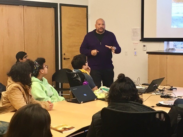Maynard Holiday, Special Assistant to the Under Secretary of Defense Acquisition, Technology & Logistics Division presenting on CS and defense technologies to the SMASH Academy students on CS in Defense.